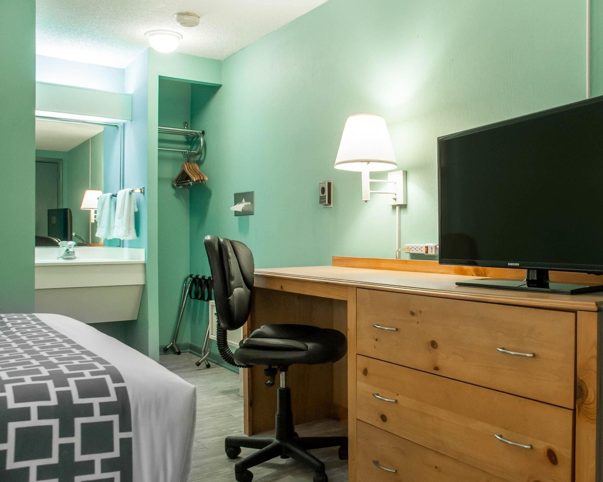 Econo Lodge Buffalo South Blasdell Buitenkant foto
