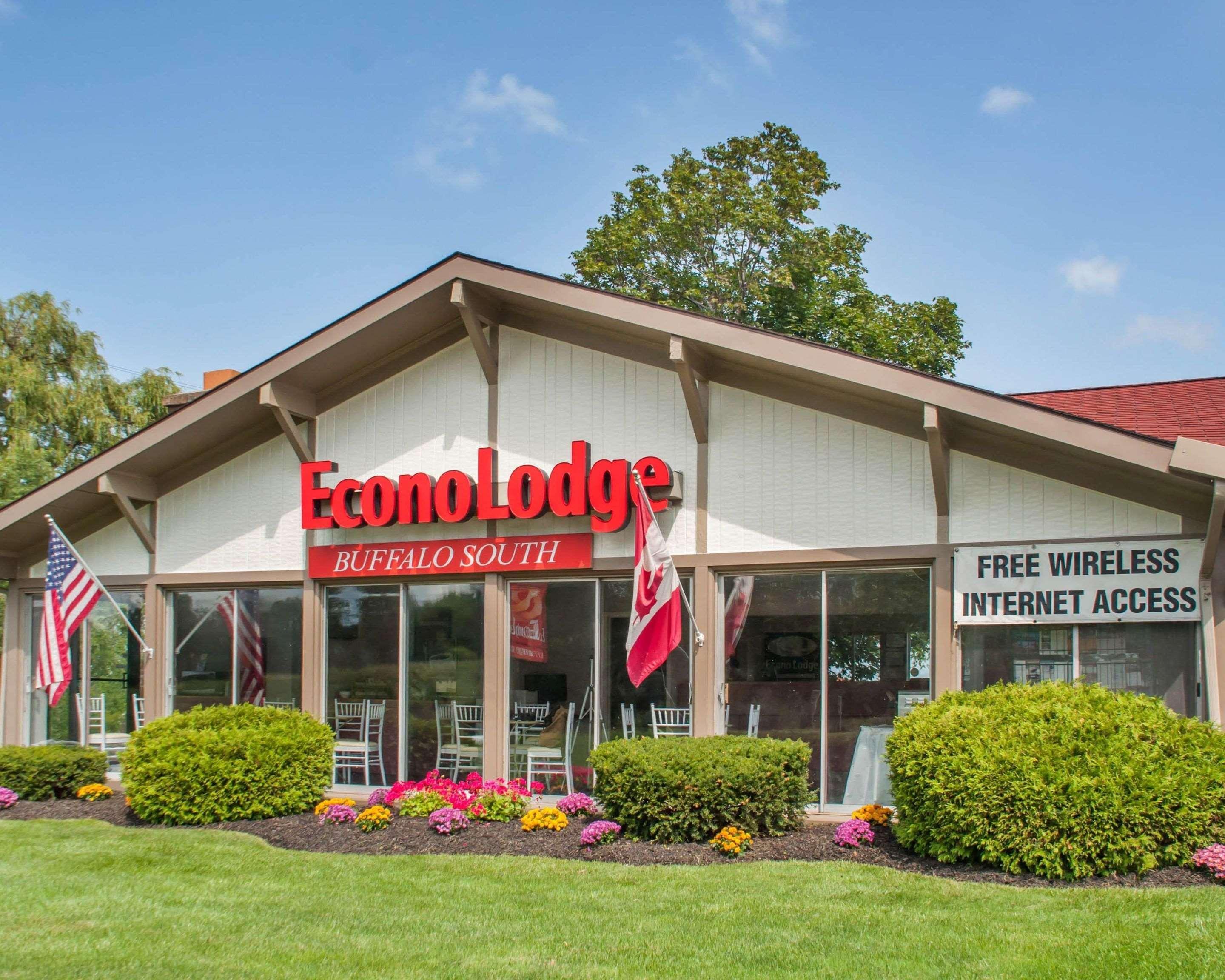 Econo Lodge Buffalo South Blasdell Buitenkant foto