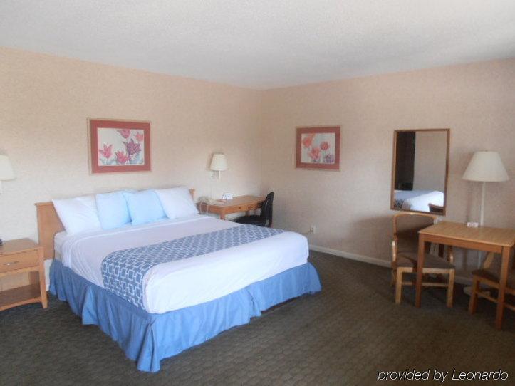 Econo Lodge Buffalo South Blasdell Buitenkant foto